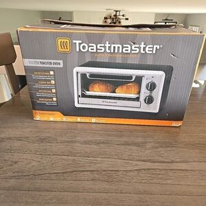 Toastmaster 4-Slice 10 Liter Toaster Oven 1000W Temp Control TM-104TR Stainless